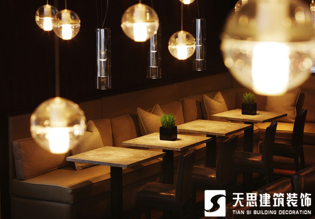 <a href=http://m.qclox.cn/anli/ target=_blank class=infotextkey>合肥工裝</a>公司