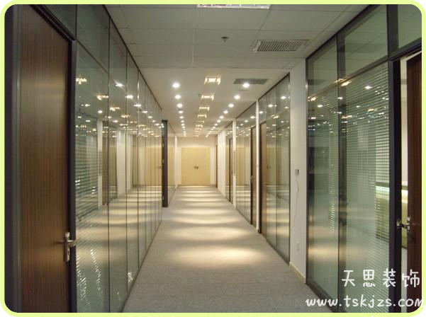 <a href=http://m.qclox.cn/ target=_blank class=infotextkey>合肥辦公室裝修</a>