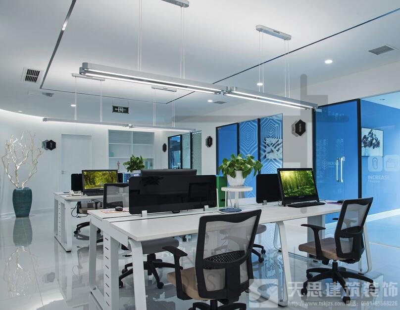 <a href=http://m.qclox.cn/ target=_blank class=infotextkey>合肥辦公室裝修</a>油漆種類不同的注意事項(xiàng)